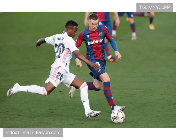 高压逼抢与快速转换 马竞逆转胜莱万特展现西蒙尼战术韧性