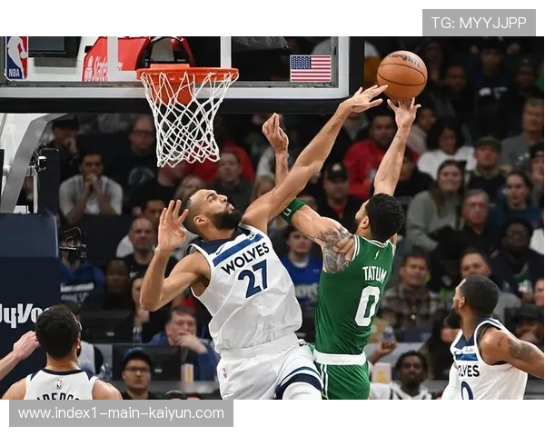 防守覆盖面积要求不断提高 球员需要具备多重防守技能 防守覆盖面积要求不断提高 球员需要具备多重防守技能